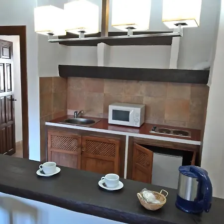 Nueva Alcazaba Hotel 4*