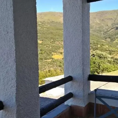 Nueva Alcazaba Hotel 4*