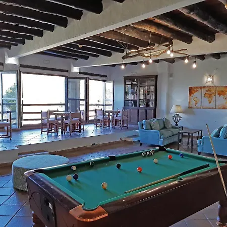 Nueva Alcazaba Hotel 4*