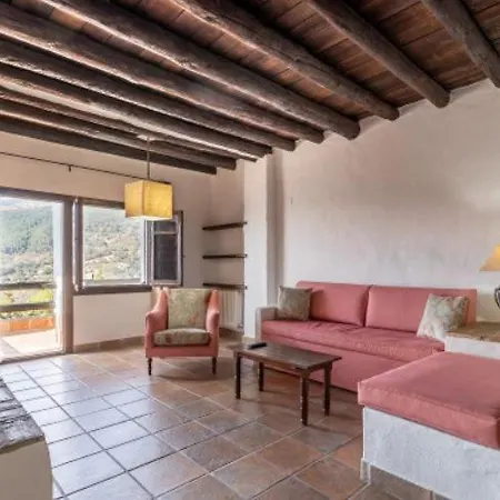 Hotel Nueva Alcazaba 4*