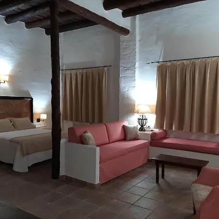 Hotel Nueva Alcazaba 4*