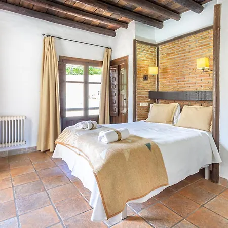 Hotel Nueva Alcazaba 4*
